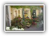 Andere besuchten (Blumen-)Lden.